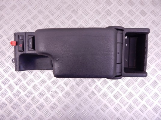 Подлокотник BMW 3-series (E46) 51 16 8 213 678