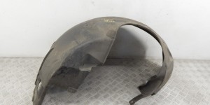 Защита арок передняя левая (подкрылок) BMW 7-series (E65/66) 51 71 7 136 680