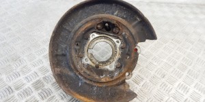 Ступица передняя правая BMW 5-series (E39) 33 32 1 091 336