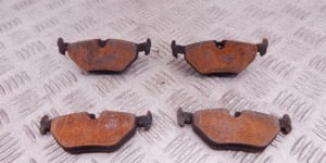 Тормозные колодки задние BMW 5-series (E39) 34 21 6 761 281 Тормозные колодки задние BMW 5-series (E39) 34 21 6 761 281