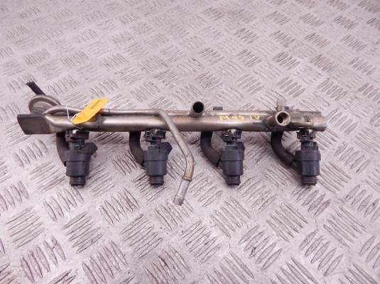 Форсунка BMW 3-series (E46) 13 64 1 247 931