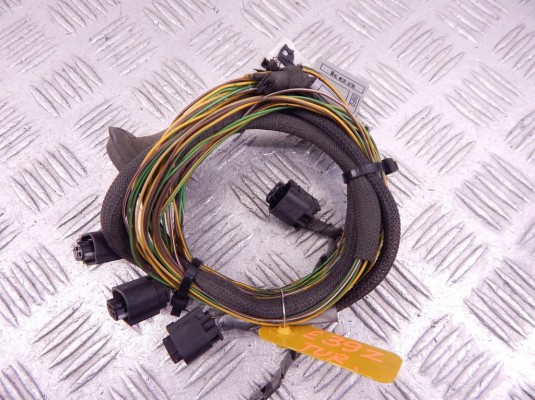 Проводка (коса) парктроников BMW 5-series (E39) 61 12 8 374 744 Проводка (коса) парктроников BMW 5-series (E39) 61 12 8 374 744