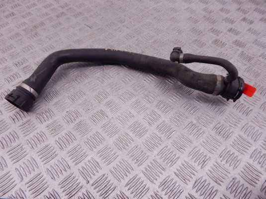 Патрубок радиатора BMW 1-series (E87) 17 12 7 788 881
