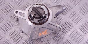 Насос вакуумный BMW 3-series (E90/91/92) 11 66 7 542 498 Насос вакуумный BMW 3-series (E90/91/92) 11 66 7 542 498