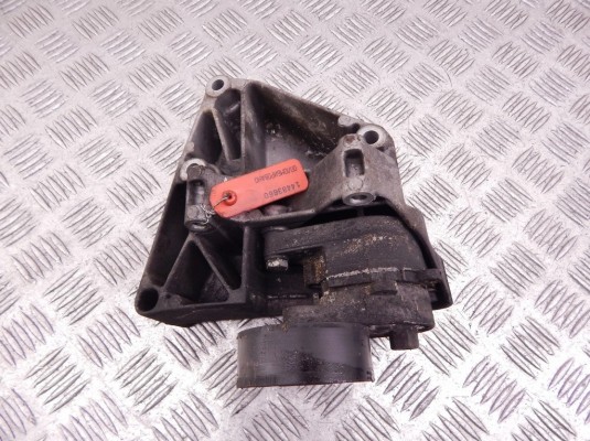 Кронштейн компрессора кондиционера BMW X5-series (E53) 64 55 7 512 556