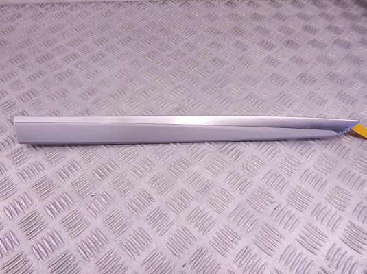 Пластик салона BMW 5-series (F10/11) 51 42 7 225 523 Пластик салона BMW 5-series (F10/11) 51 42 7 225 523