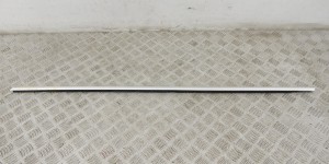 Молдинг стекла двери задней левой наружный BMW 7-series (F01/02) Молдинг стекла двери задней левой наружный BMW 7-series (F01/02)