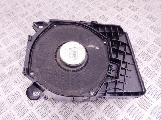 Сабвуфер BMW 3-series (E90/91/92) 65 13 6 925 330