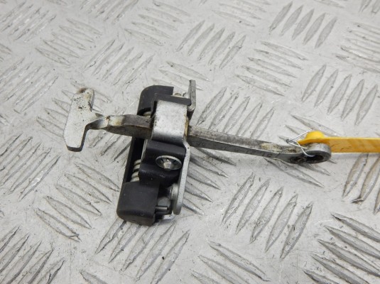 Ограничитель открывания двери передней BMW 3-series (E36) 51 21 8 169 563