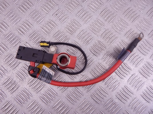 Плюсовой провод аккумулятора BMW 1-series (E87) 61 12 6 929 707 Плюсовой провод аккумулятора BMW 1-series (E87) 61 12 6 929 707