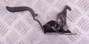 Крюк капота BMW 3-series (E46) 51 23 8 213 029