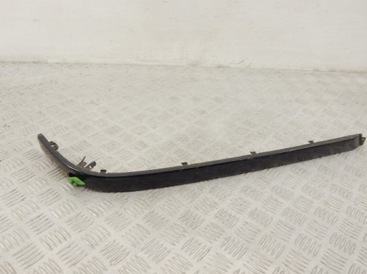 Молдинг бампера заднего BMW 5-series (E39) 51 12 7 005 931