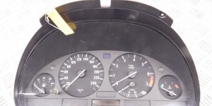 Щиток приборов (приборная панель) BMW 5-series (E39) 62 11 8 375 669