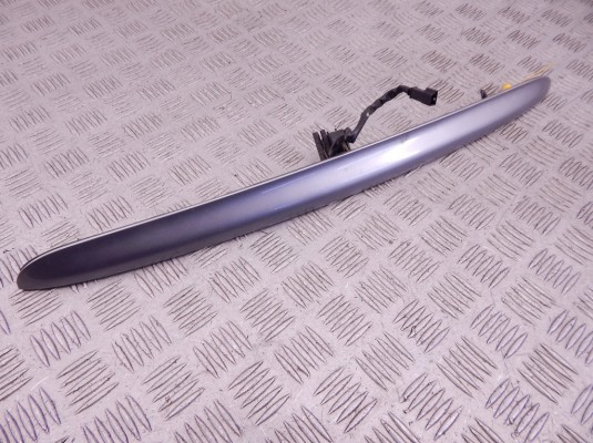 Подсветка номера BMW 3-series (E46) 51 13 7 170 966 Подсветка номера BMW 3-series (E46) 51 13 7 170 966