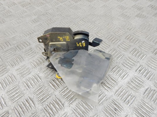 Замок двери задней правой BMW 5-series (E34) 51 22 8 138 928 Замок двери задней правой BMW 5-series (E34) 51 22 8 138 928