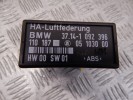 Блок управления пневмоподвеской BMW 5-series (E39) 37 14 1 092 396