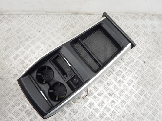 Подлокотник BMW X6-series (E71) 51 16 9 124 421 Подлокотник BMW X6-series (E71) 51 16 9 124 421