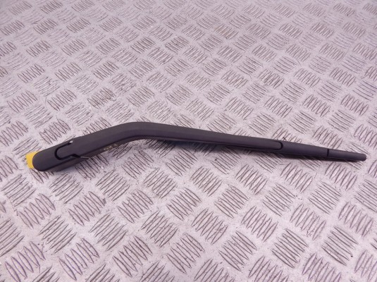 Щеткодержатель задний BMW 1-series (F20/21) 61 61 7 241 985