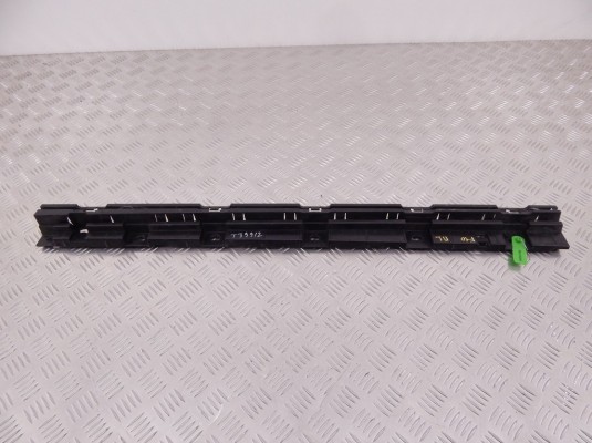 Кронштейн крепления порога BMW 5-series (F10/11) 51 77 7 184 777
