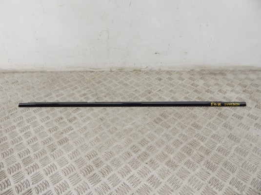 Молдинг стекла двери задней правой наружный BMW X5-series (E70)