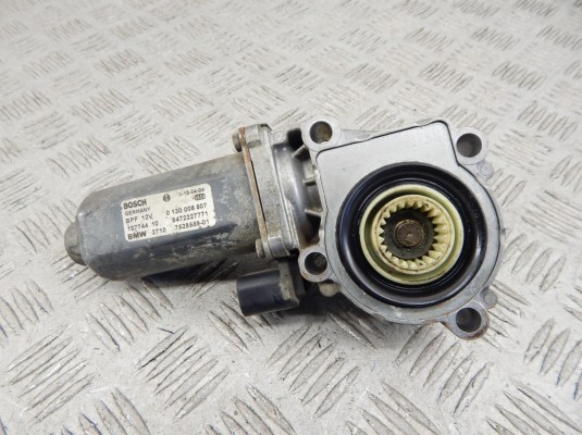 Электромотор раздаточной коробки BMW X5-series (E53) 27 10 7 528 559