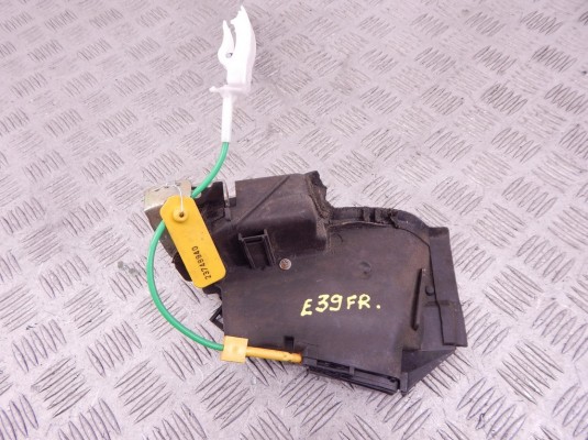 Замок двери передней правой BMW 5-series (E39) 51 21 8 235 104 Замок двери передней правой BMW 5-series (E39) 51 21 8 235 104