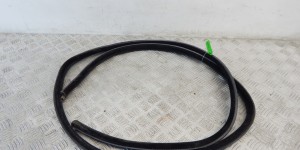 Уплотнитель BMW 5-series (E60/61) 7033776