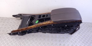 Подлокотник BMW X5-series (E70)