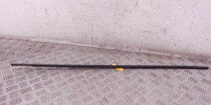 Молдинг стекла двери передней левой наружный BMW 3-series (E46) 51 33 8 250 401