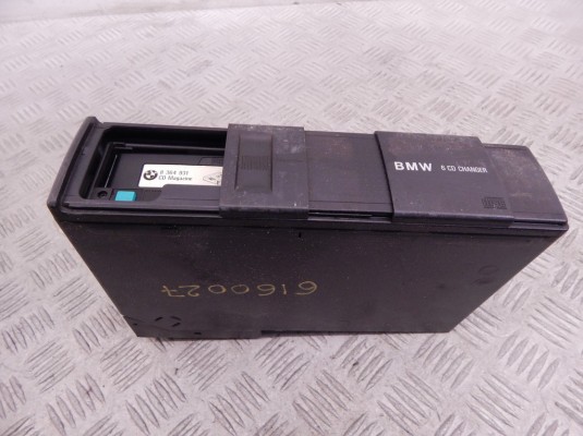 CD-чейнджер BMW 5-series (E39) 65 12 6 913 388