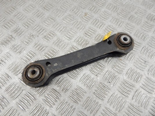 Рычаг задний правый BMW X1-series (E84) 33 32 6 782 237 Рычаг задний правый BMW X1-series (E84) 33 32 6 782 237