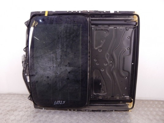 Люк BMW 7-series (F01/02) 54 10 7 382 981