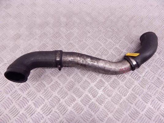 Патрубок интеркулера BMW 5-series (E39) 11 61 7 793 133