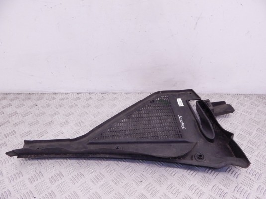 Дождевик BMW X5-series (E70) 64 31 6 945 584