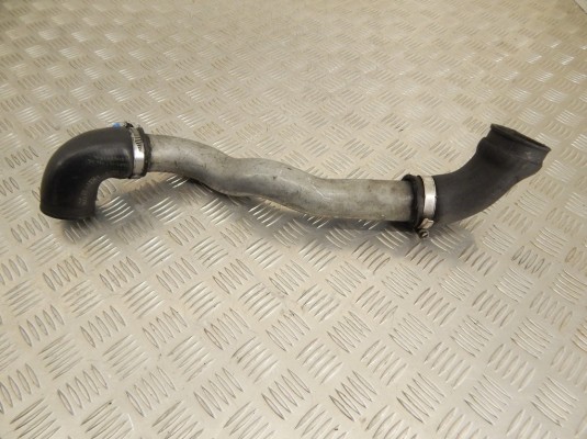 Патрубок интеркулера BMW 7-series (E38) 11 61 2 249 270