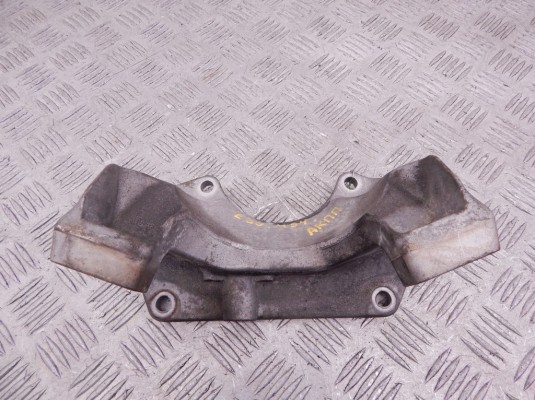 Кронштейн КПП BMW 5-series (E60/61) 22 31 6 761 103
