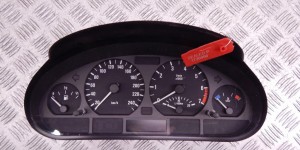 Щиток приборов (приборная панель) BMW 3-series (E46) 62 11 6 931 243