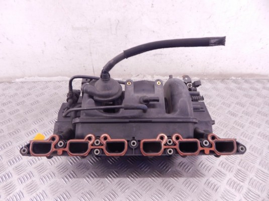 Коллектор впускной BMW 5-series (E60/61) 11 61 7 525 753 Коллектор впускной BMW 5-series (E60/61) 11 61 7 525 753