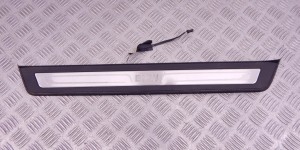 Накладка декоративная BMW 5-series (F10/11) 51 47 7 337 018