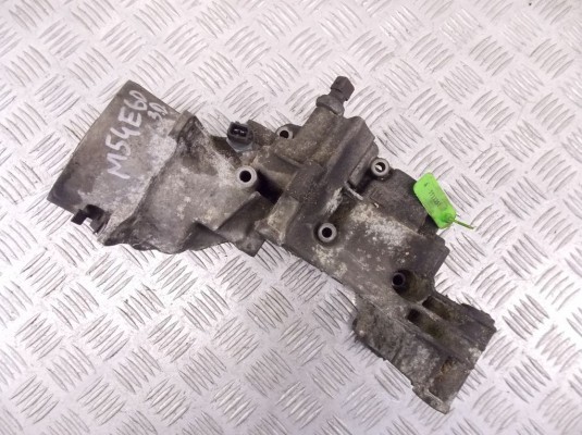 Корпус масляного фильтра BMW 5-series (E60/61) 11 42 1 713 838