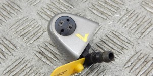 Форсунка омывателя фар BMW X5-series (E53) 61 67 8 252 743 Форсунка омывателя фар BMW X5-series (E53) 61 67 8 252 743