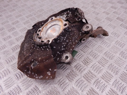 Ступица передняя левая BMW 5-series (E39) 31 21 1 092 853