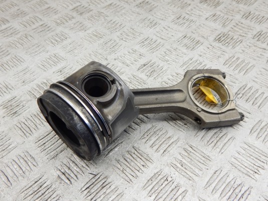 Поршень BMW X5-series (E70) 11 25 7 792 745