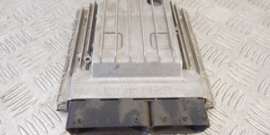 Блок управления двигателем BMW 1-series (E87) 12 14 7 583 225
