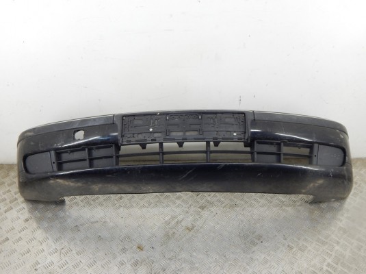 Бампер передний BMW 5-series (E39) Бампер передний BMW 5-series (E39)