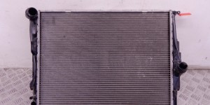 Радиатор (основной) BMW 3-series (E90/91/92) 17 11 7 562 079