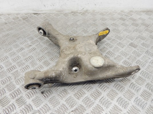 Рычаг задний правый BMW 7-series (E65/66) 33 32 6 753 110