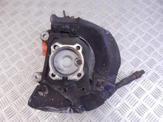 Ступица передняя правая BMW 5-series (E60/61) 31 21 6 760 954