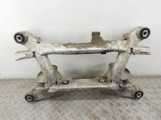 Балка подвески задняя BMW 5-series (E39) 33 31 1 097 248