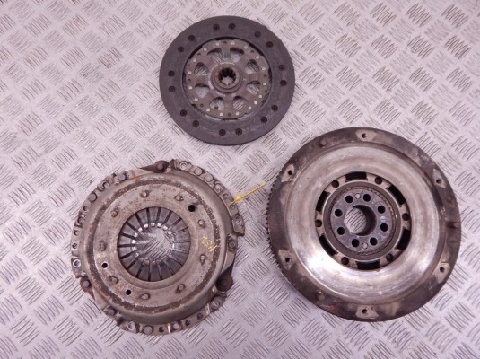 Маховик BMW 5-series (E39) 21 21 1 223 596 Маховик BMW 5-series (E39) 21 21 1 223 596